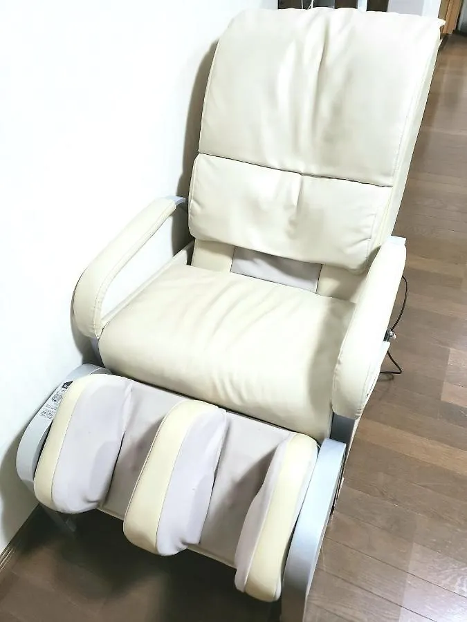 ヴィラ 浦安市 ディズニーランド徒歩圏内! 駐車場付の広い115M2戸建まるごと貸し切り! 民泊舞浜ヴィラ